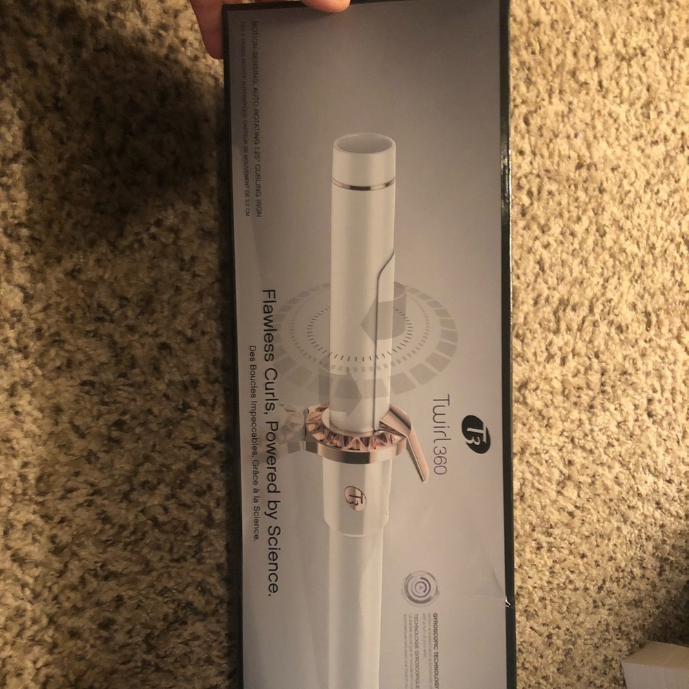 T3 twirl 360 1.25 curling iron